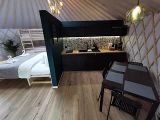 Отели типа «постель и завтрак» Dom w Domu Gajowka Улучшенное шале-6