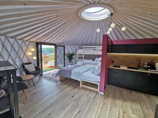 Отели типа «постель и завтрак» Dom w Domu Gajowka Улучшенное шале-6